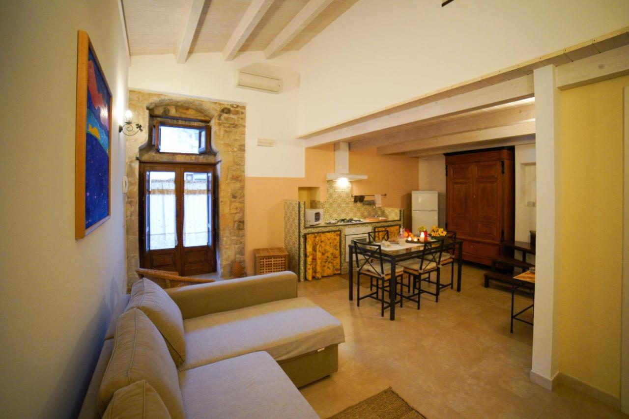 Historic Modica Villa Exteriör bild